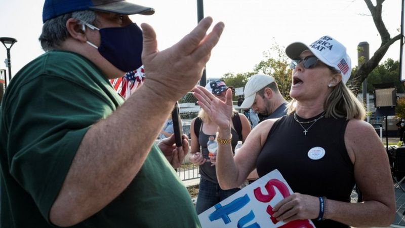 انتقادها از  طرفداران ترامپ