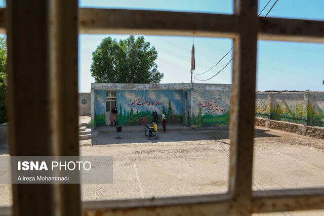 معلم جوان اهوازی، سر خط خبرها (+عکس)