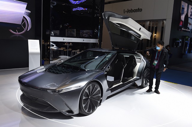 از اموتزیونه تا ولوو؛ خودروهای حاضر در سومین دوره نمایشگاه بین المللی واردات چین (+عکس) از اموتزیونه تا ولوو؛ خودروهای حاضر در سومین دوره نمایشگاه بین المللی واردات چین (+عکس)