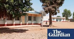 ربودن حدود ۴۰۰ دانشآموز از مدرسهای در نیجریه ربودن حدود ۴۰۰ دانشآموز از مدرسهای در نیجریه