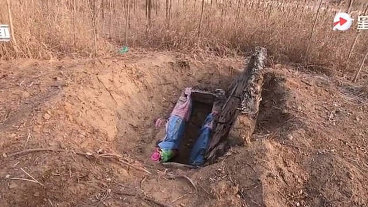 رسم عجیب ازدواج اشباح در چین! (+عکس) رسم عجیب ازدواج اشباح در چین! (+عکس)