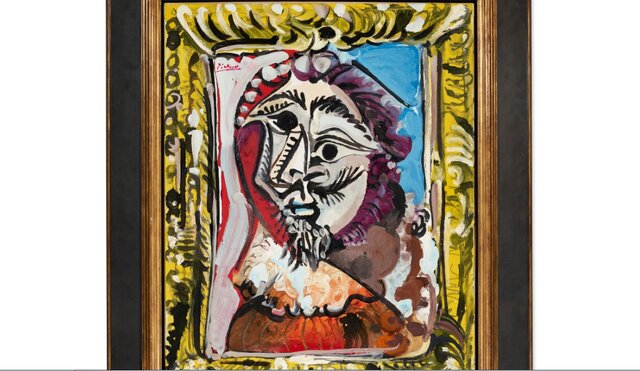 مردی در قاب