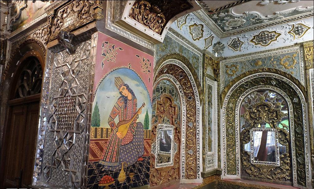 ندیم شاه قاجار در این عمارت زیبا زندگی میکرد (+عکس) ندیم شاه قاجار در این عمارت زیبا زندگی میکرد (+عکس)