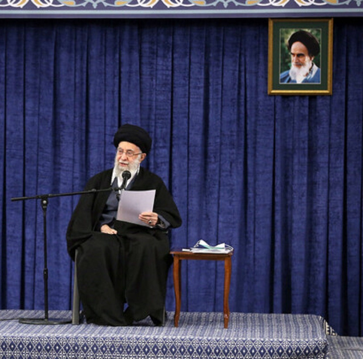 جمعی از بانوان چهارشنبه با مقام معظم رهبری دیدار می‌کنند