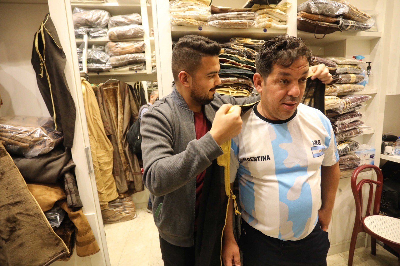 تبلیغ جهانی مسی برای عبای عربی