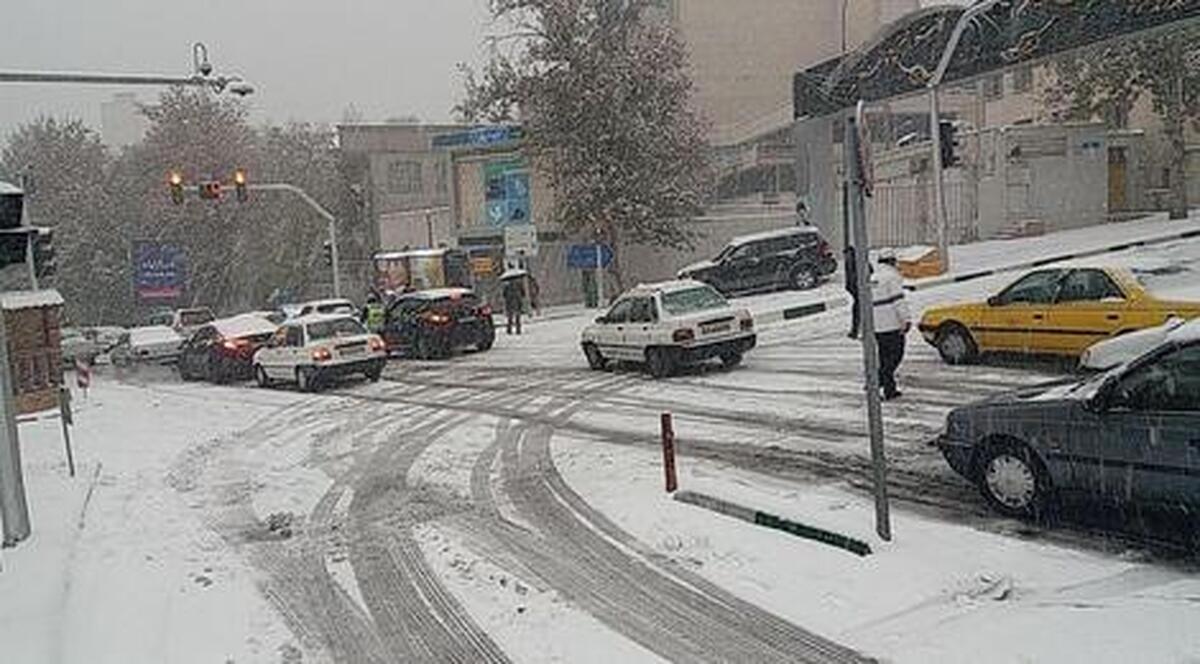 برف شدید در تهران (عکس)