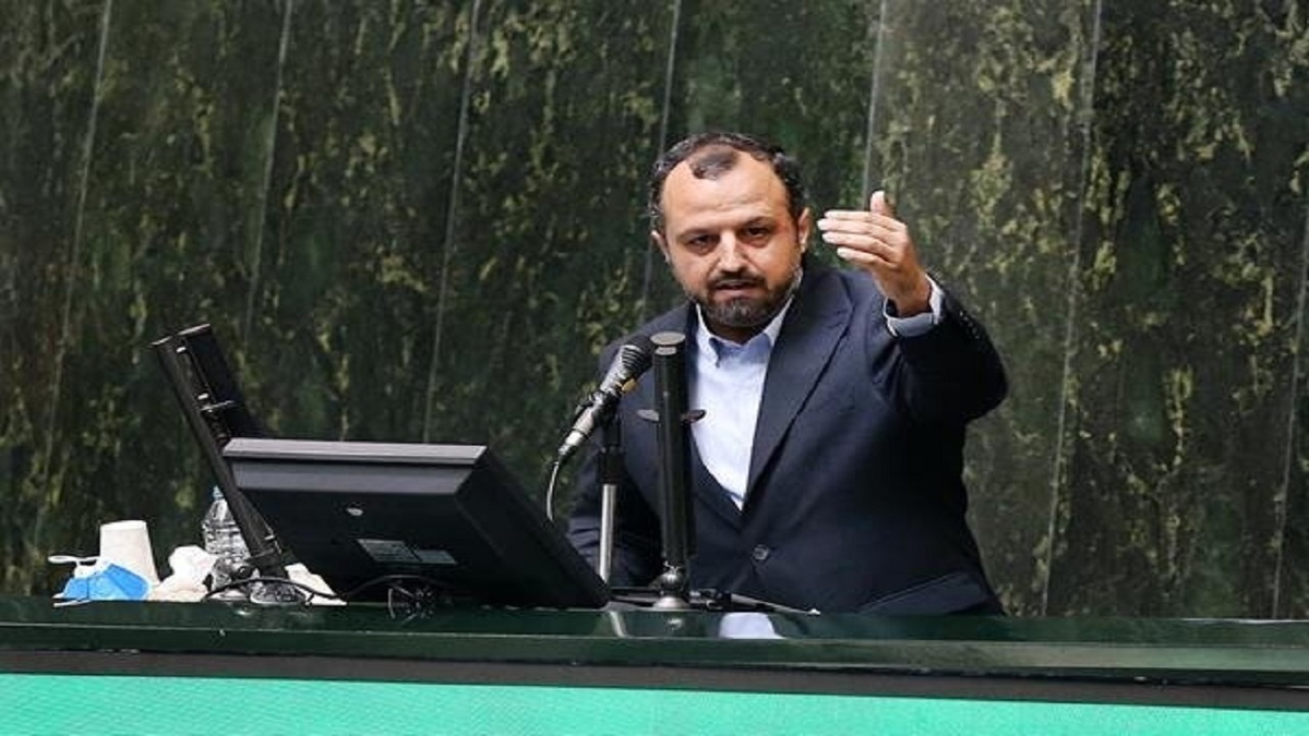 وزیر اقتصاد: تیر دشمنان برای بستن اصناف و کسبه و بازار‌ها به سنگ خورد/ در ماه پیش رو شاهد بازگشت ثبات به بازار ارز خواهیم بود
