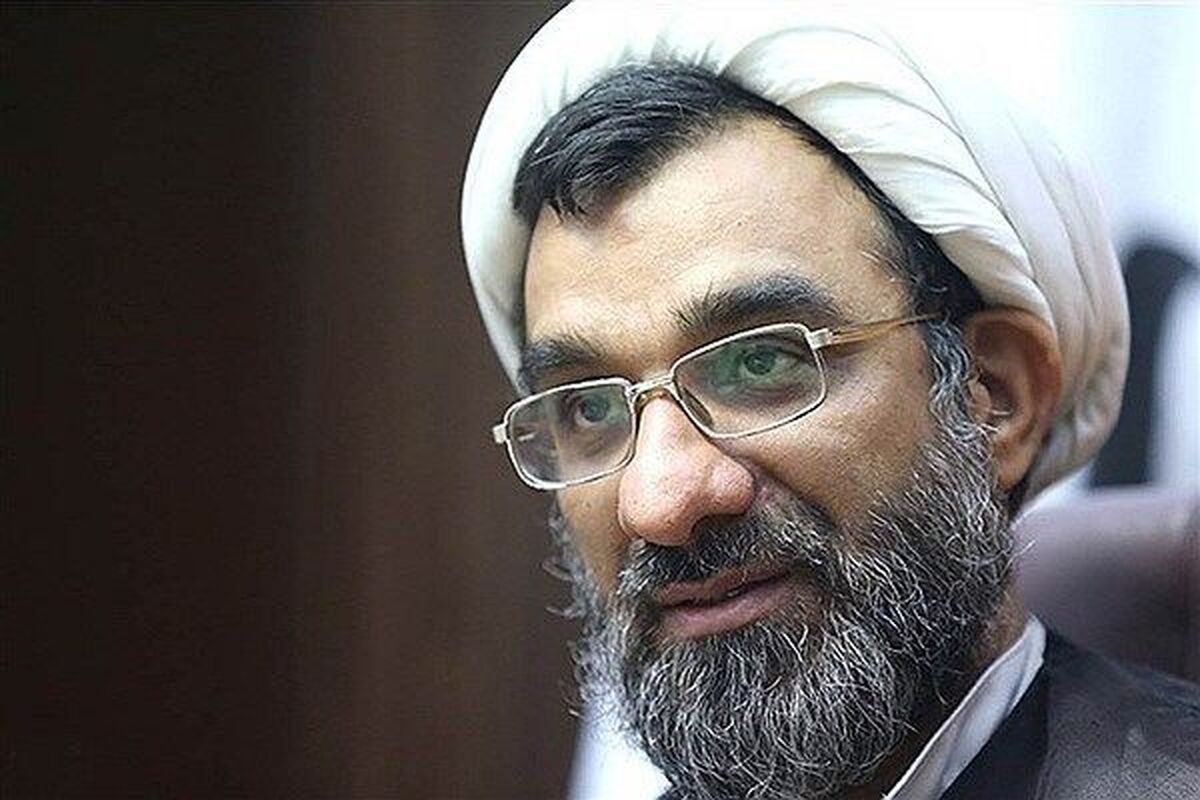 معاون علوم انسانی و هنر دانشگاه آزاد: خوزستان یکی از بهترین استان‌ها در جمع کردن پدیده شوم اغتشاشات بود/ جمع کثیری از اغتشاشگران سابقه و اعتیاد داشتند