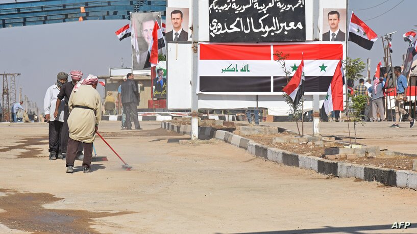 حمله هوایی به کاروان خودروهای ایرانی در سوریه / الجزیره: کار اسرائیل است حمله هوایی به کاروان خودروهای ایرانی در سوریه / الجزیره: کار اسرائیل است