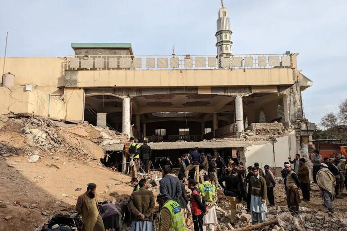 بازداشت ۲۳ نفر در ارتباط با انفجار پیشاور پاکستان