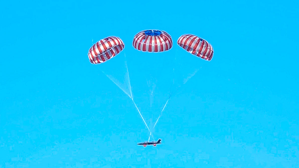 انتشار تصاویر آزمایش جدیدترین پهپاد نظامی آمریکا انتشار تصاویر آزمایش جدیدترین پهپاد نظامی آمریکا