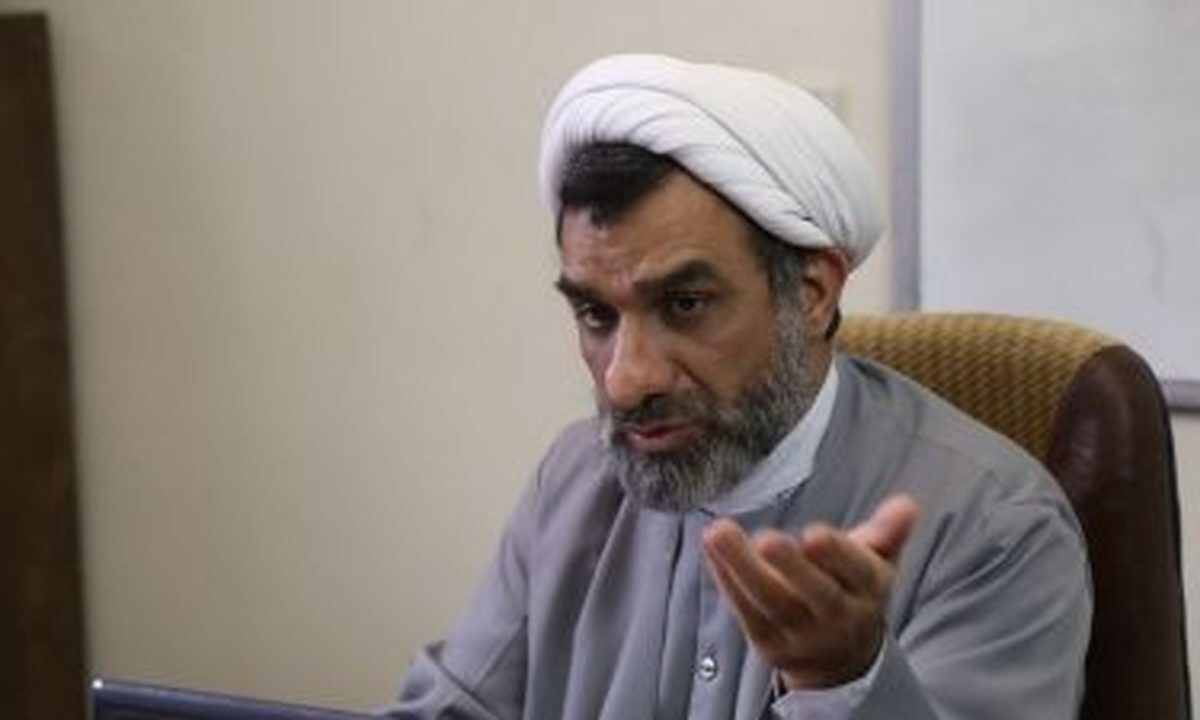 دبیر شورای عالی انقلاب فرهنگی: باید برای حجاب «مصوبه جدید» بیاوریم/ اگر مأیوس شویم، به دشمن فرصت بیشتری داده‌ایم