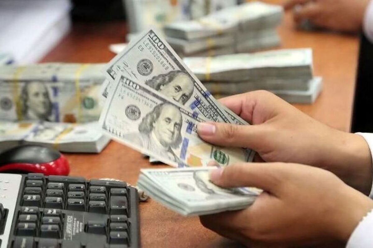 هر مسافر چقدر ارز می‌تواند بخرد؟