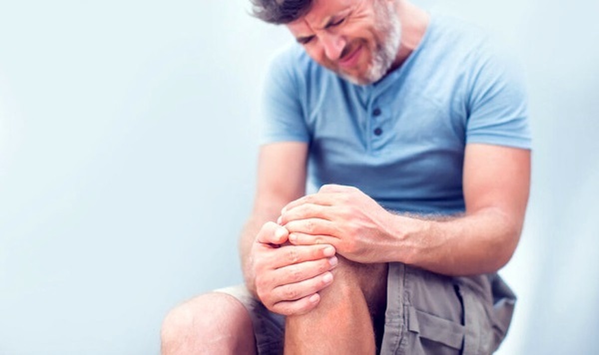 ۴ ورزش برای آرتروز زانو که درد را کاهش می‌دهند