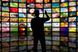 رسانهها؛ صدای ملت یا تریبون دولت؟! رسانهها؛ صدای ملت یا تریبون دولت؟!