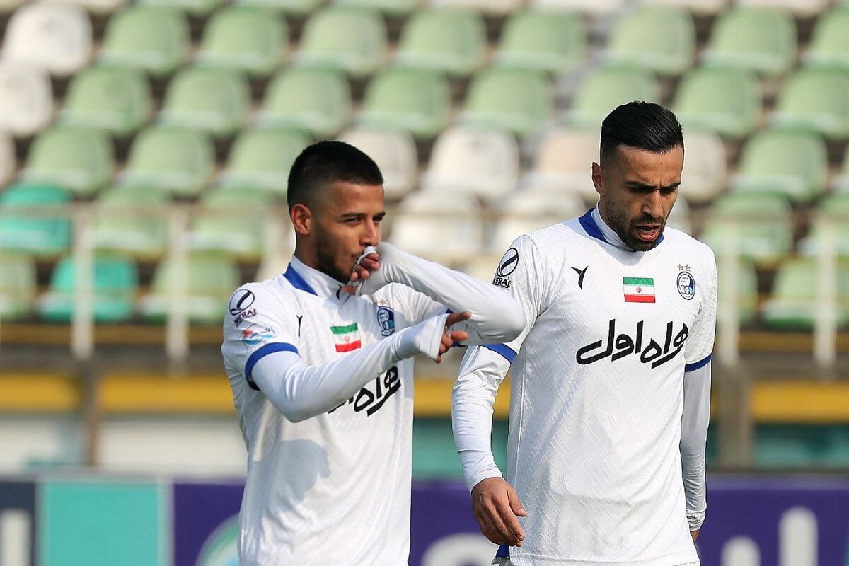 پیکان 0 - 2 استقلال/ ادامه تعقیب و گریز آبی‌ها با پرسپولیس و سپاهان