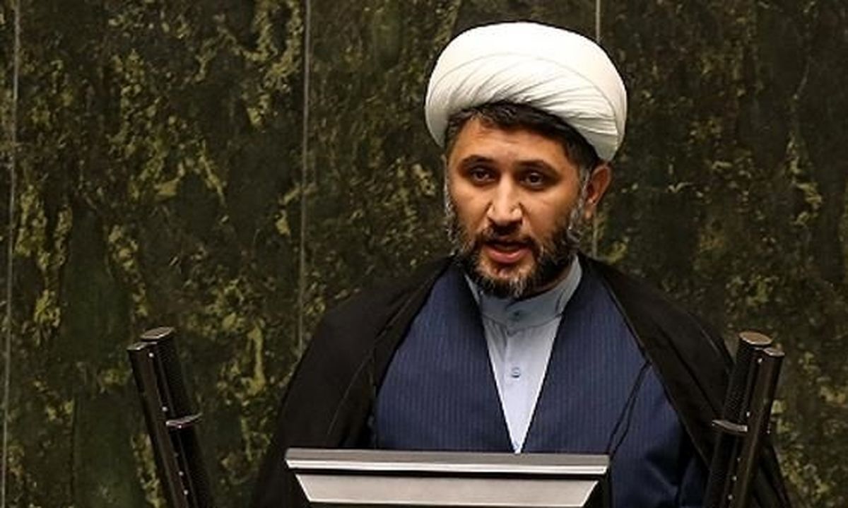 عضو کمیسیون تلفیق لایحه بودجه سال ۱۴۰۲: آمار رئیسی درباره اشتغالزایی مبهم است، هم برای مجلس هم برای مردم