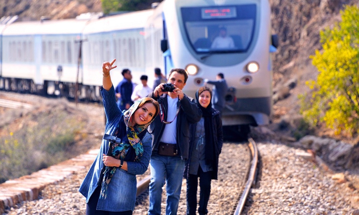 برنامه قطار گردشگری در آذربایجان غربی