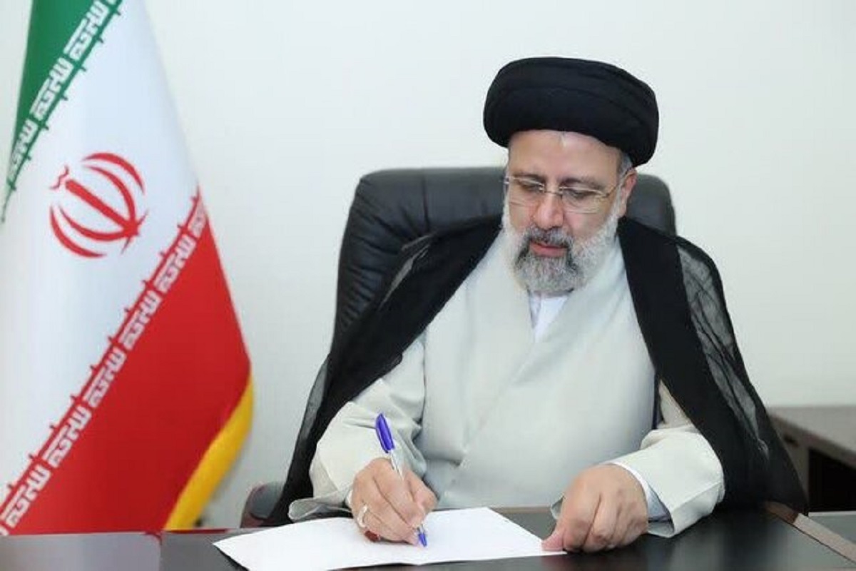 رئیس جمهور ۲ قانون مصوب مجلس را برای اجرا ابلاغ کرد