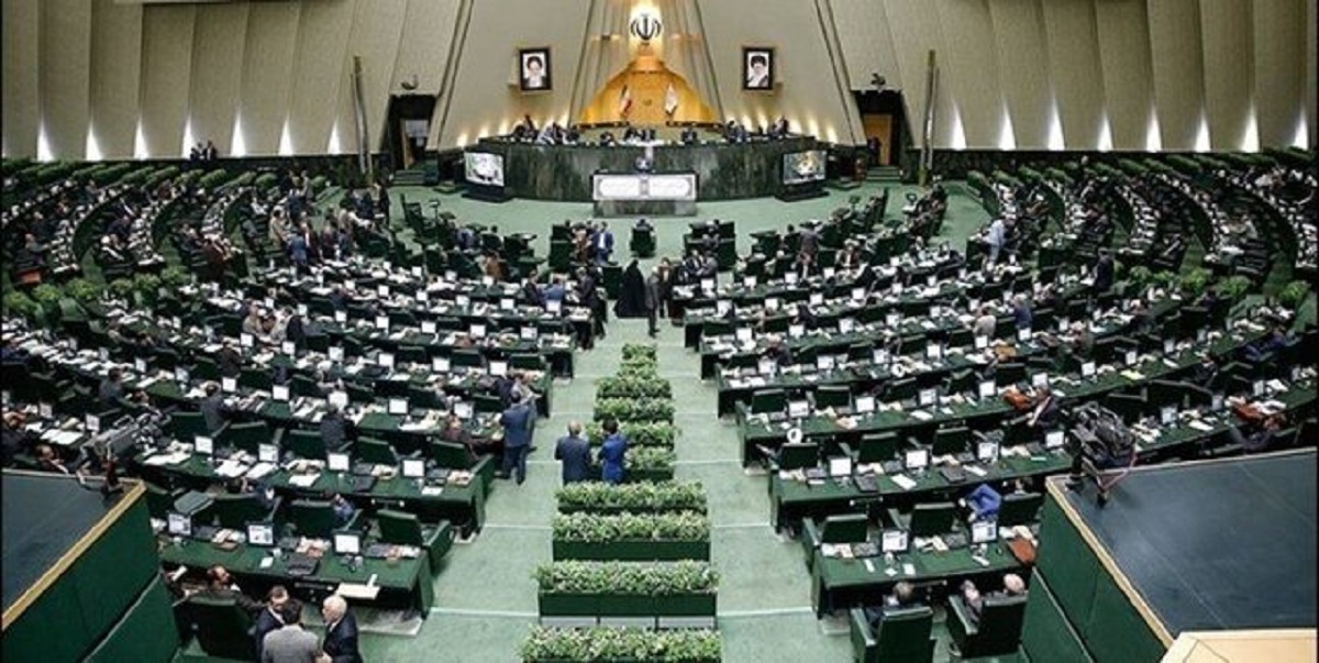 نامه ۲۳۱ نماینده به رئیس جمهور و تقدیر از برگزاری جشنواره‌های فجر