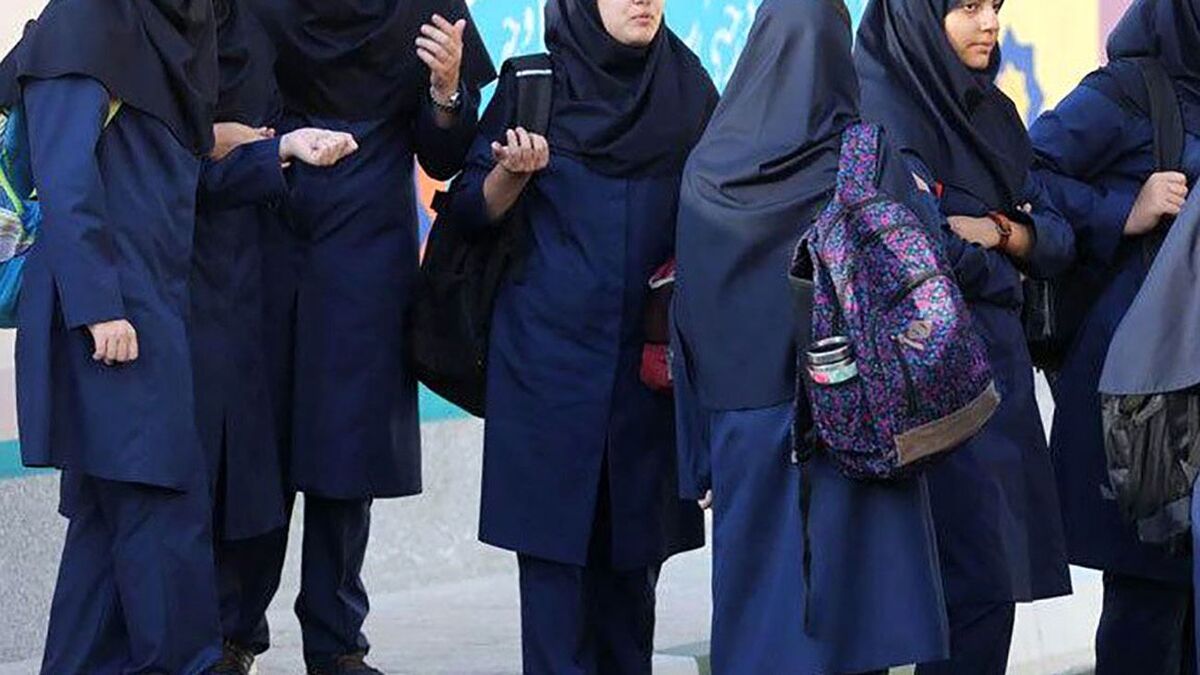 دانشگاه علوم پزشکی: ۸۴ دانش‌آموز در البرز مسموم شده‌اند/ حال همه خوب است