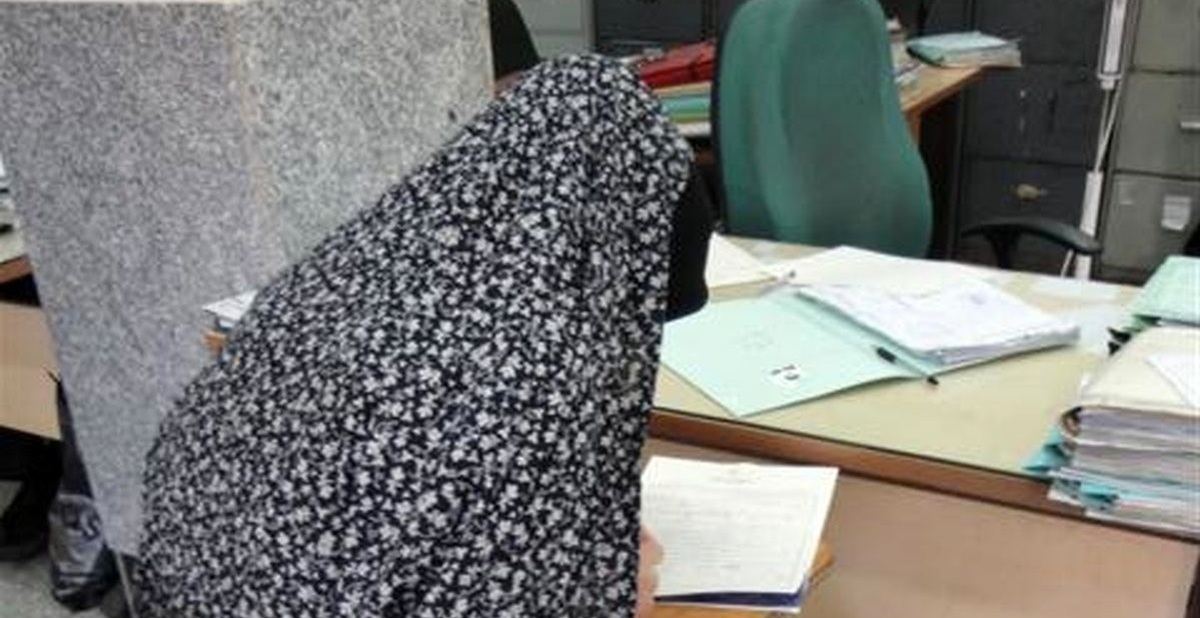 زندگی دردناک زنی که از کودکی معتاد شد
