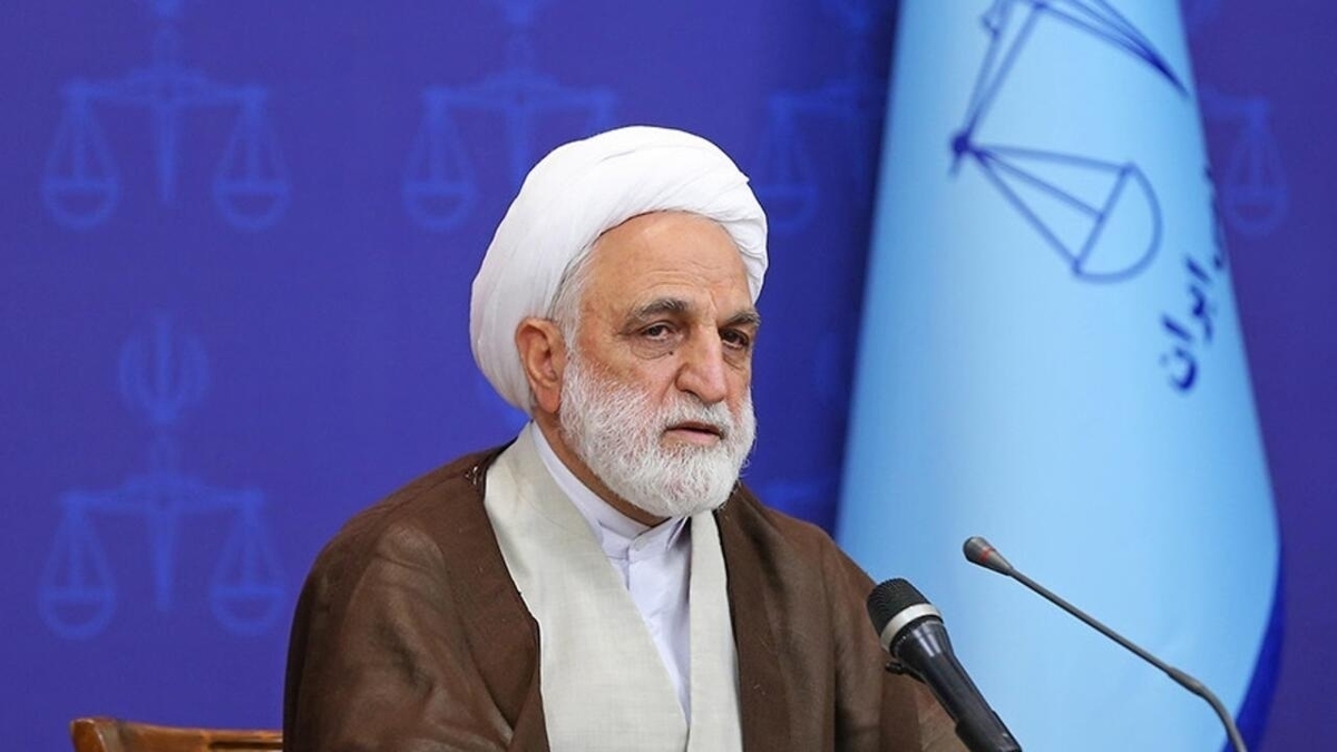 محسنی اژه‌ای: در حوادث اخیر، دشمن حتی رییس جمهور و پادشاه هم برای کشور ما تعیین کرده بود