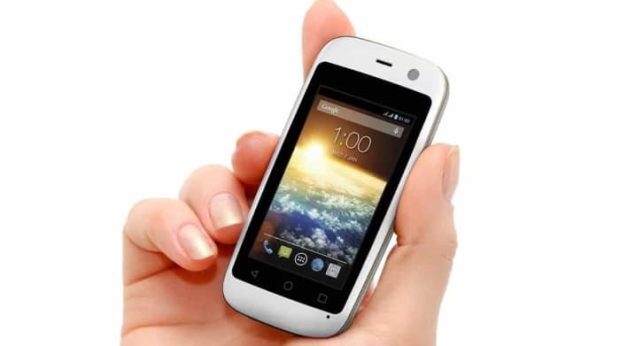 این‌ها کوچکترین گوشی‌های موبایل جهان هستند (+عکس)