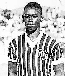 پله به روایت پله: حتی آسمان هم گریه می‌کرد