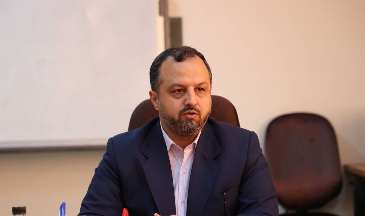 وزیر اقتصاد: سال ۱۴۰۱ را بدون استفاده از تنخواه بانک مرکزی به پایان بردیم