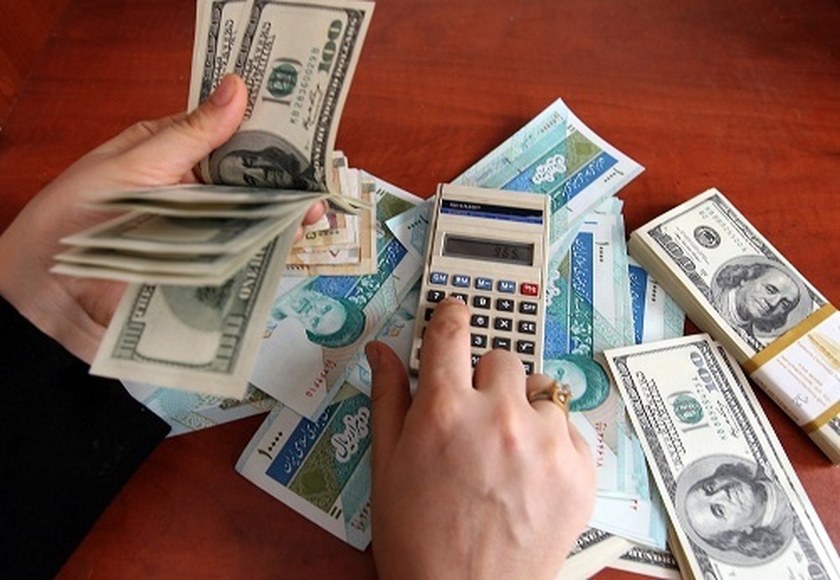 حداقل دستمزد کارگران و فاصلۀ بیشتر دولت با فرمول 250 دلار