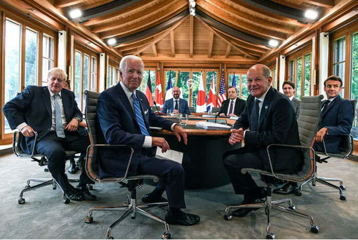 مشکلات کاخ سفید برای مدیریت پیرترین رییس جمهوری آمریکا