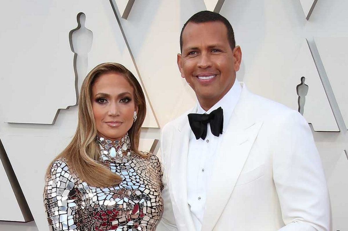 خانم ازدواج جهان از عقد کردن خسته نمی‌شود (+عکس)