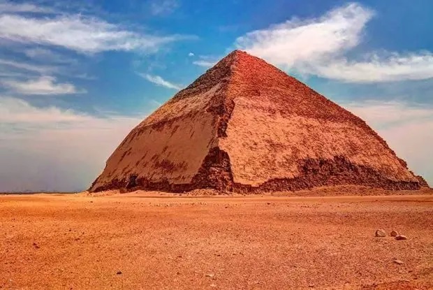 عجیبترین رازهای سر به مهر اهرام باستانی مصر که هنوز هم بی جواب هستند عجیبترین رازهای سر به مهر اهرام باستانی مصر که هنوز هم بی جواب هستند