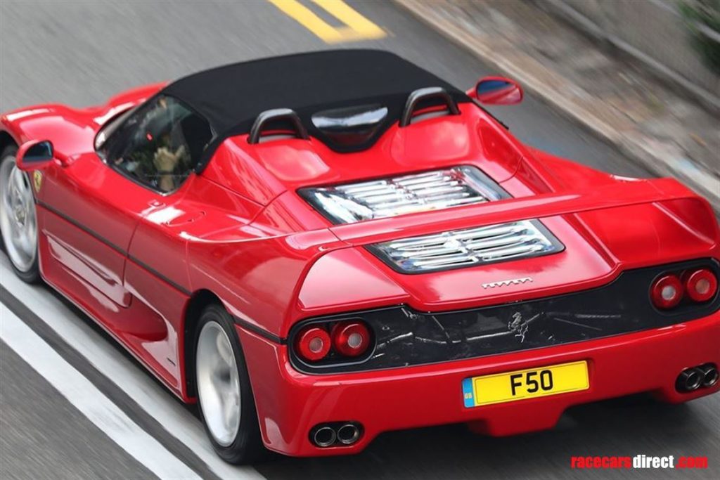 فراری مایک تایسون با قیمت باورنکردنی حدود ۵ میلیون پوند به فروش میرسد (+عکس) فراری مایک تایسون با قیمت باورنکردنی حدود ۵ میلیون پوند به فروش میرسد (+عکس)