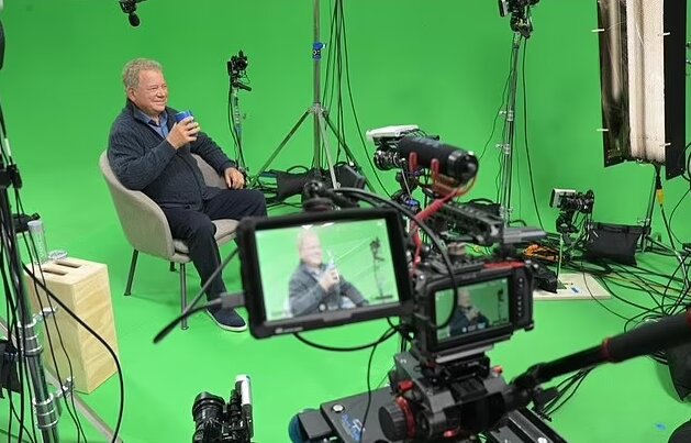 یک زن در مراسم عزاداری خودش شرکت کرد! (+عکس) یک زن در مراسم عزاداری خودش شرکت کرد! (+عکس)