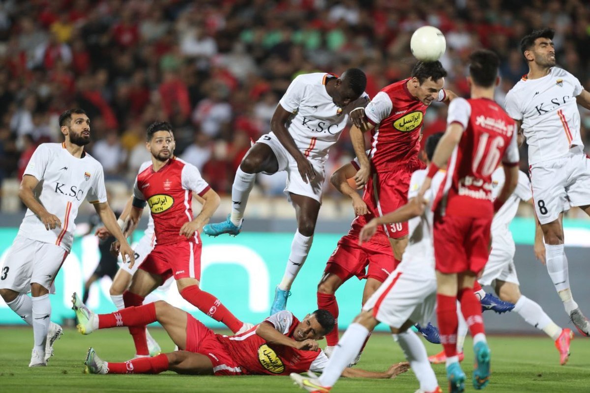 تساوی بدون گل دیدار پرسپولیس و فولاد