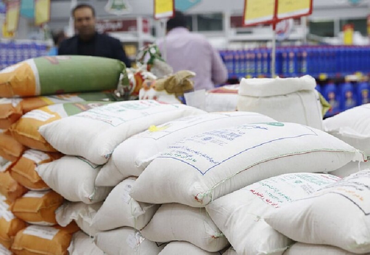 کشف یک تن برنج تاریخ مصرف گذشته در لرستان