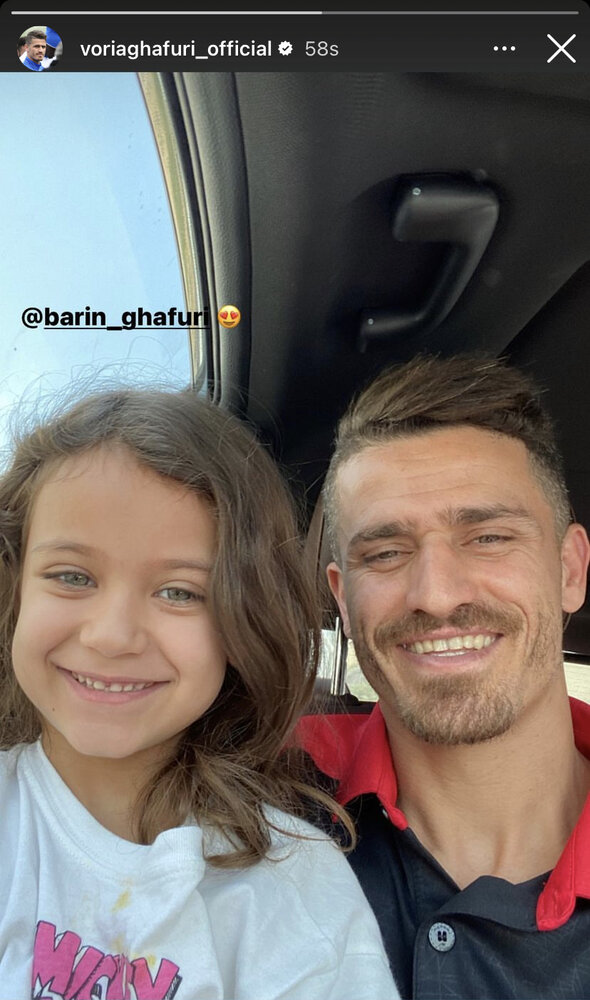 استوری پدر و دختری وریا در لباس فولاد استوری پدر و دختری وریا در لباس فولاد