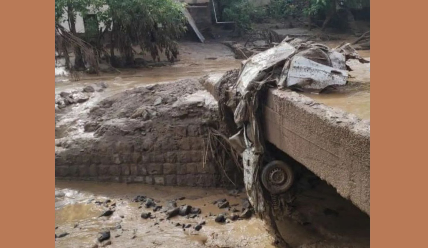 یک پراید در تهران چگونه 20 نفر را به کُشتن داد؟ یک پراید در تهران چگونه 20 نفر را به کُشتن داد؟