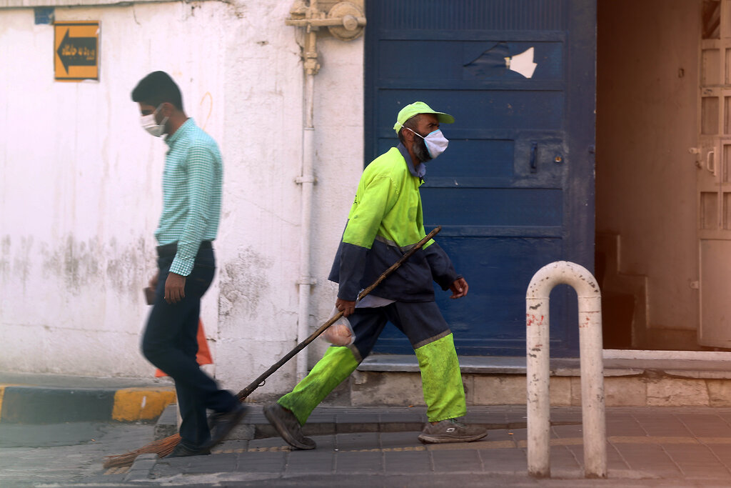 هراسهای شبانه پاکبانهای شهر، از سرقت تا حمله اراذل و اوباش و معتادان/ سه پاکبان در یکسال جان خود را از دست دادند هراسهای شبانه پاکبانهای شهر، از سرقت تا حمله اراذل و اوباش و معتادان/ سه پاکبان در یکسال جان خود را از دست دادند