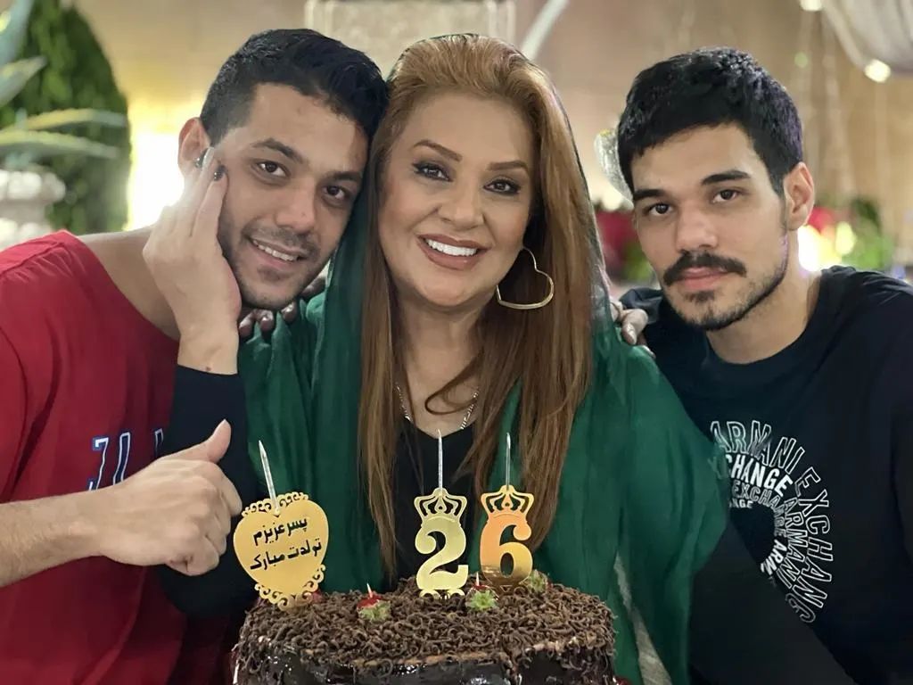 تولد پسر نسرین مقانلو در حیاط خانه لاکچری‌‌اش