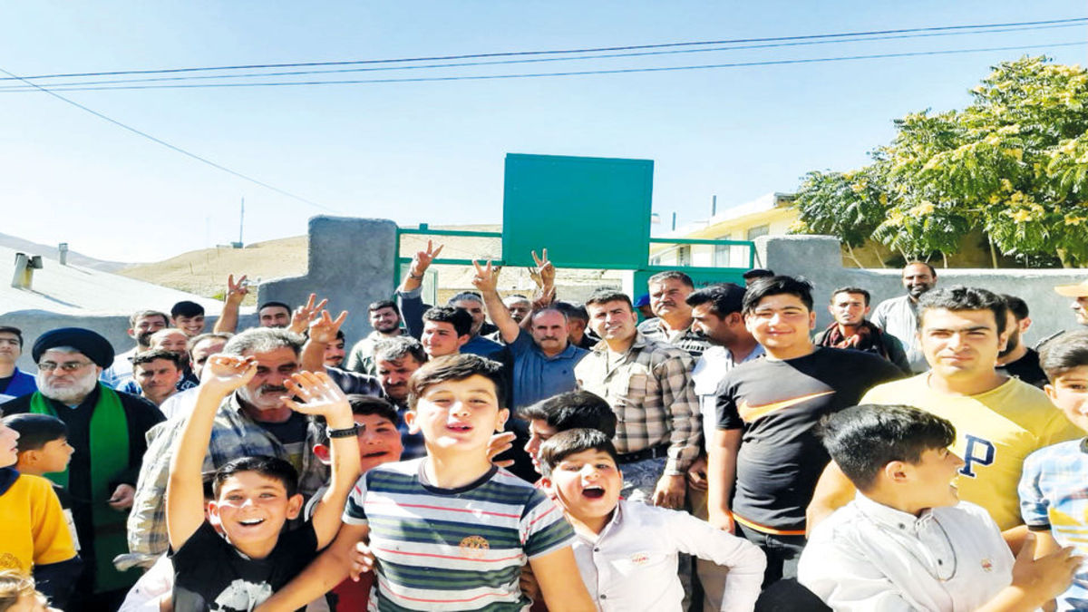 مدرسه گرمابسرد دماوند به خاطر «تفکیک جنسیت» تعطیل شد؟