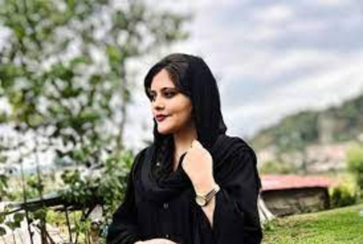 جان باختن 17 نفر از حاضران در اعتراضات و نیروهای پلیس