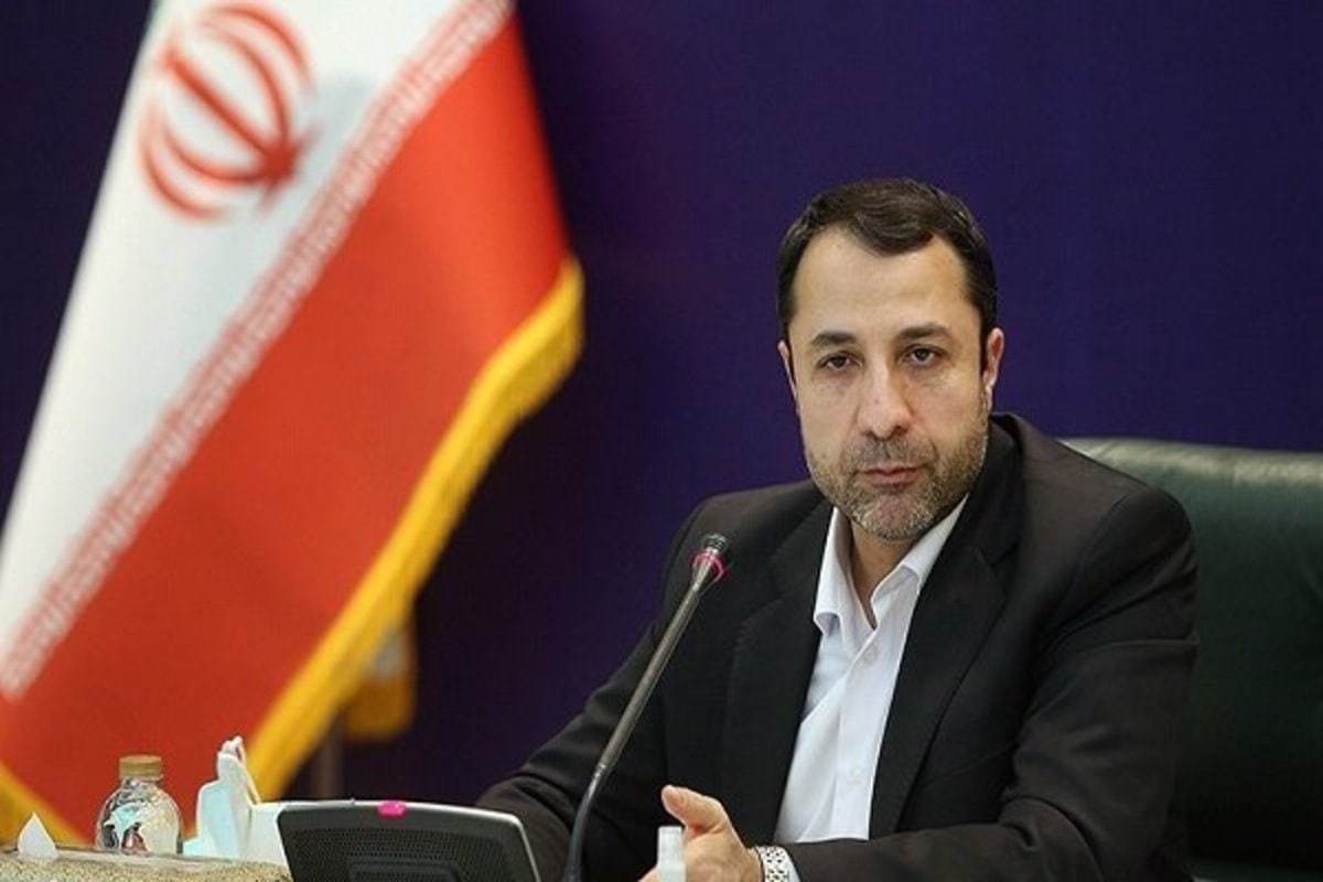 رئیس کل بانک مرکزی: هر زائر می‌تواند ۱۰۰ دلار یا ۱۵۰ هزار دینار عراق برای سفر اربعین ارز دریافت کند