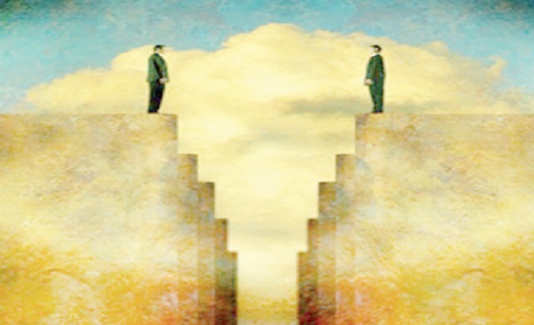 ریشه اصلی درگیریها چیست؟ نبرد دامنهدار سنت و مدرنیته در ایران ریشه اصلی درگیریها چیست؟ نبرد دامنهدار سنت و مدرنیته در ایران