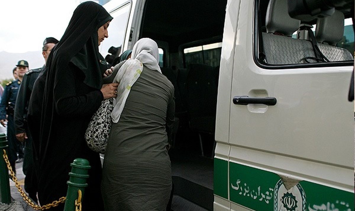 نماینده تبریز: سه گروه از گشت ارشاد ، نان می خورند!