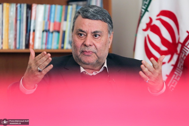 عضو مجمع تشخیص مصلحت نظام: با چه منطقی تاج زاده و جلایی پور را دستگیر کرده اند؟ / چون با دانشجویان برخورد بد شد قضیه به مدارس کشید  عضو مجمع تشخیص مصلحت نظام: با چه منطقی تاج زاده و جلایی پور را دستگیر کرده اند؟ / چون با دانشجویان برخورد بد شد قضیه به مدارس کشید