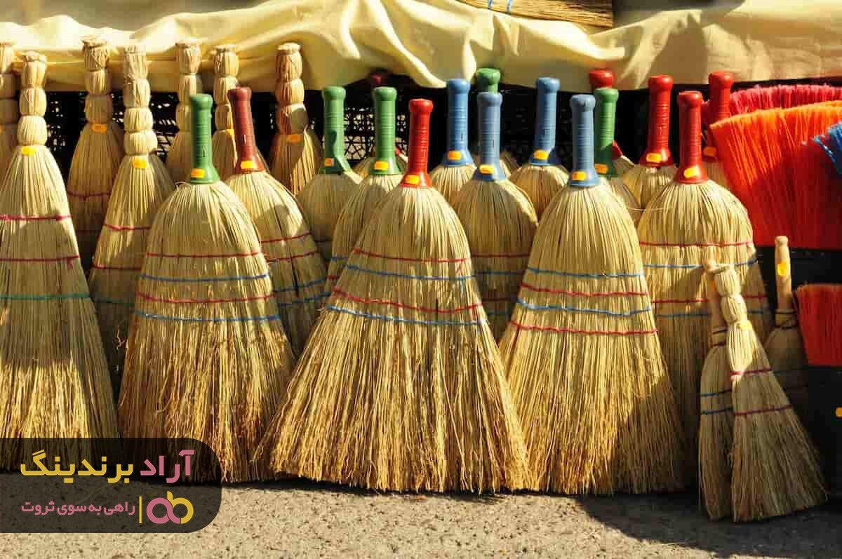 کاربرد جارو دستی دسته دار و طرح های آن