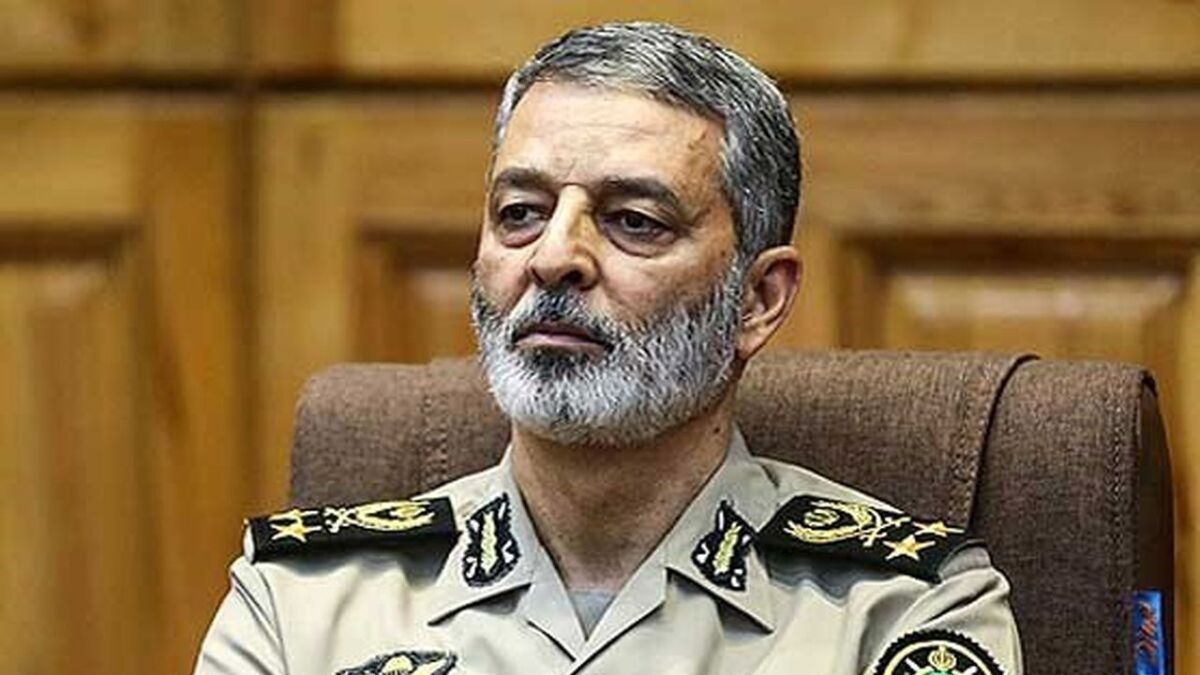 فرمانده کل ارتش: آمریکا پیاده نظام خود را وادار به اغتشاشات می کند